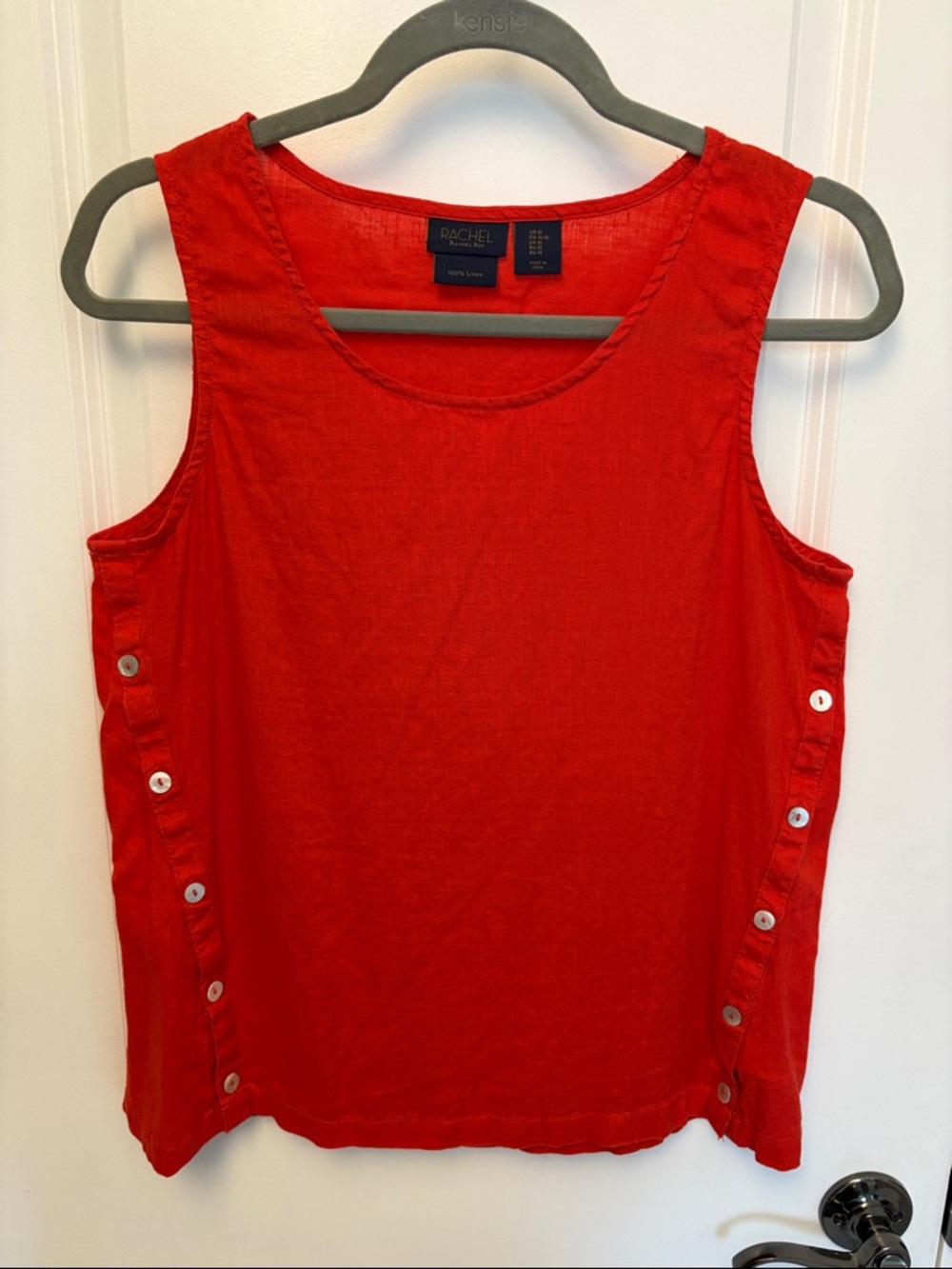 RACHEL Rachel Roy Bright Red Sleeveless Linen-Blend Tank with Side Button Trim